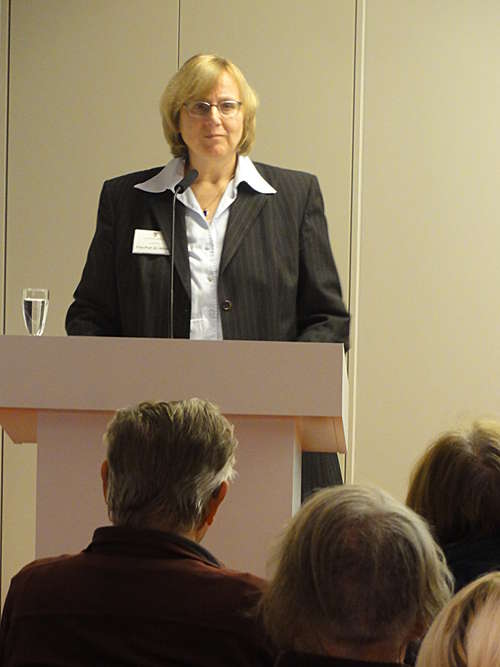 Prof. Dr. Ulrike Höroldt gab einen Überblick über die Baugeschichte Magdeburgs. Klicken zum Vergrößern.