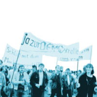 Staatsmacht, Opposition und Revolution im Herbst 1989 Demonstrierende mit Transparenten auf einer Montagsdemo im Herbst 1989
